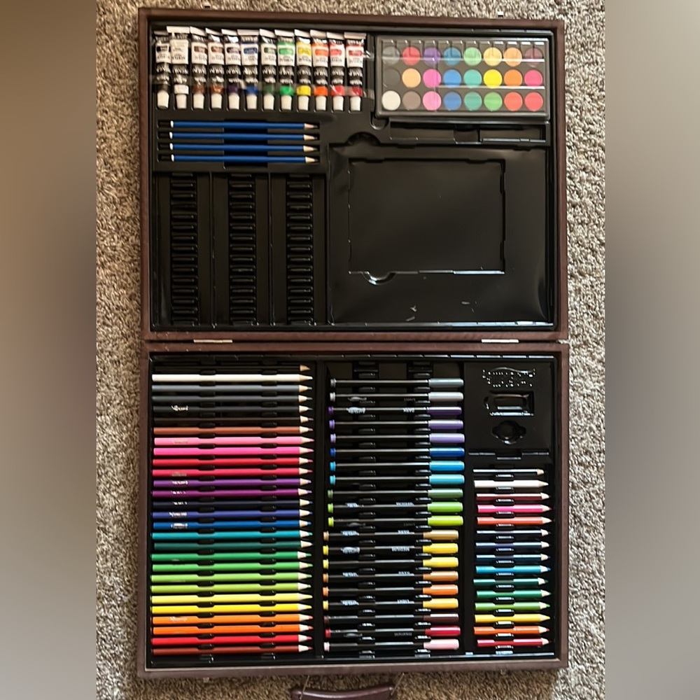 Art Skills Art Set